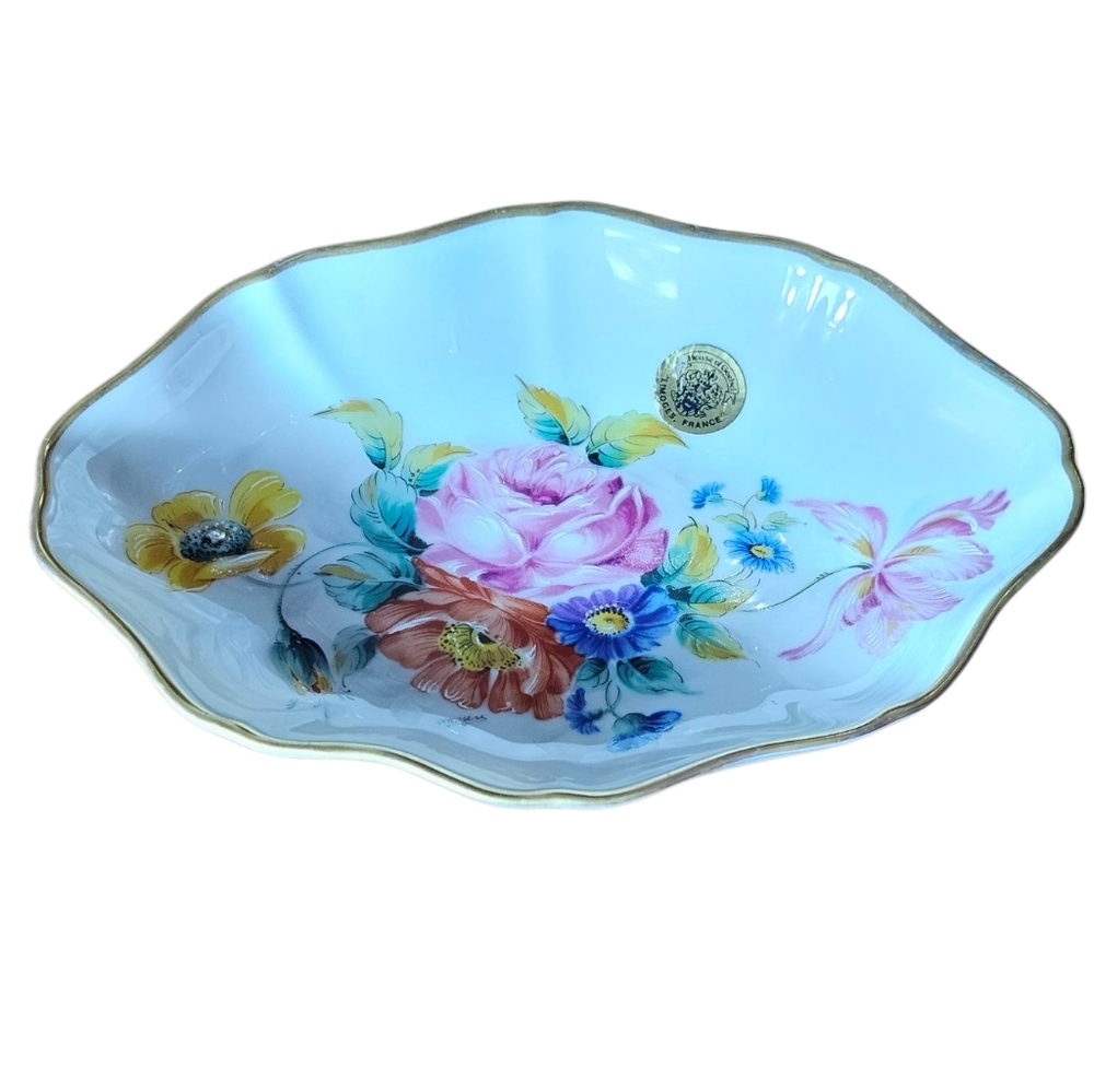 Limoges Floral Decorative Porcelain Soap Dish.